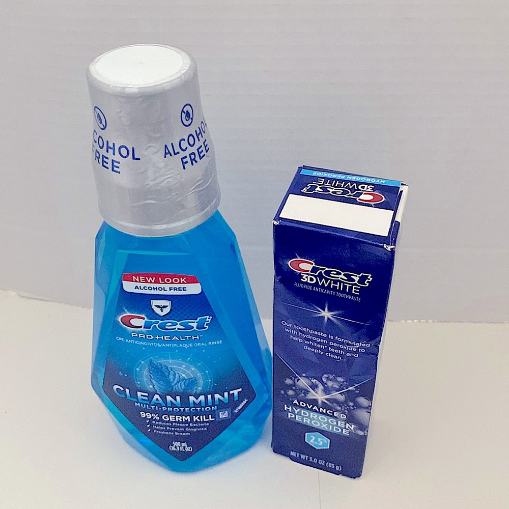 Bundle 2 crest mouthwash & 1 crest 3D white toothpaste!